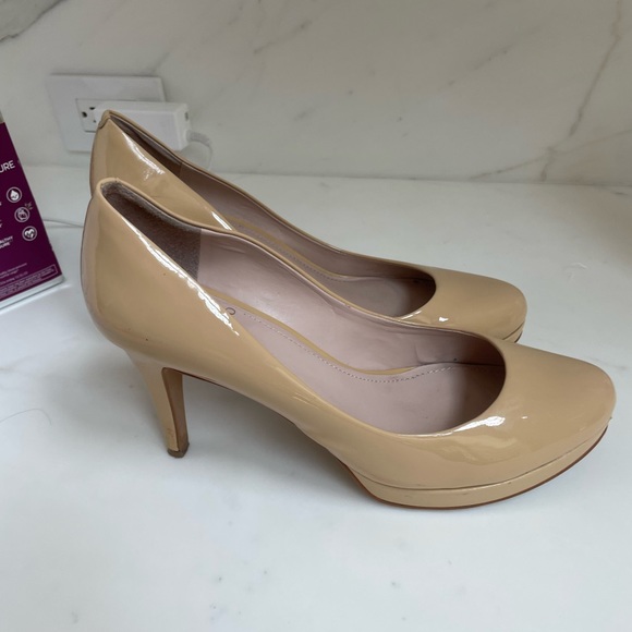 Vince Camuto women’s zella pump petal patent size 10 - Picture 6 of 10